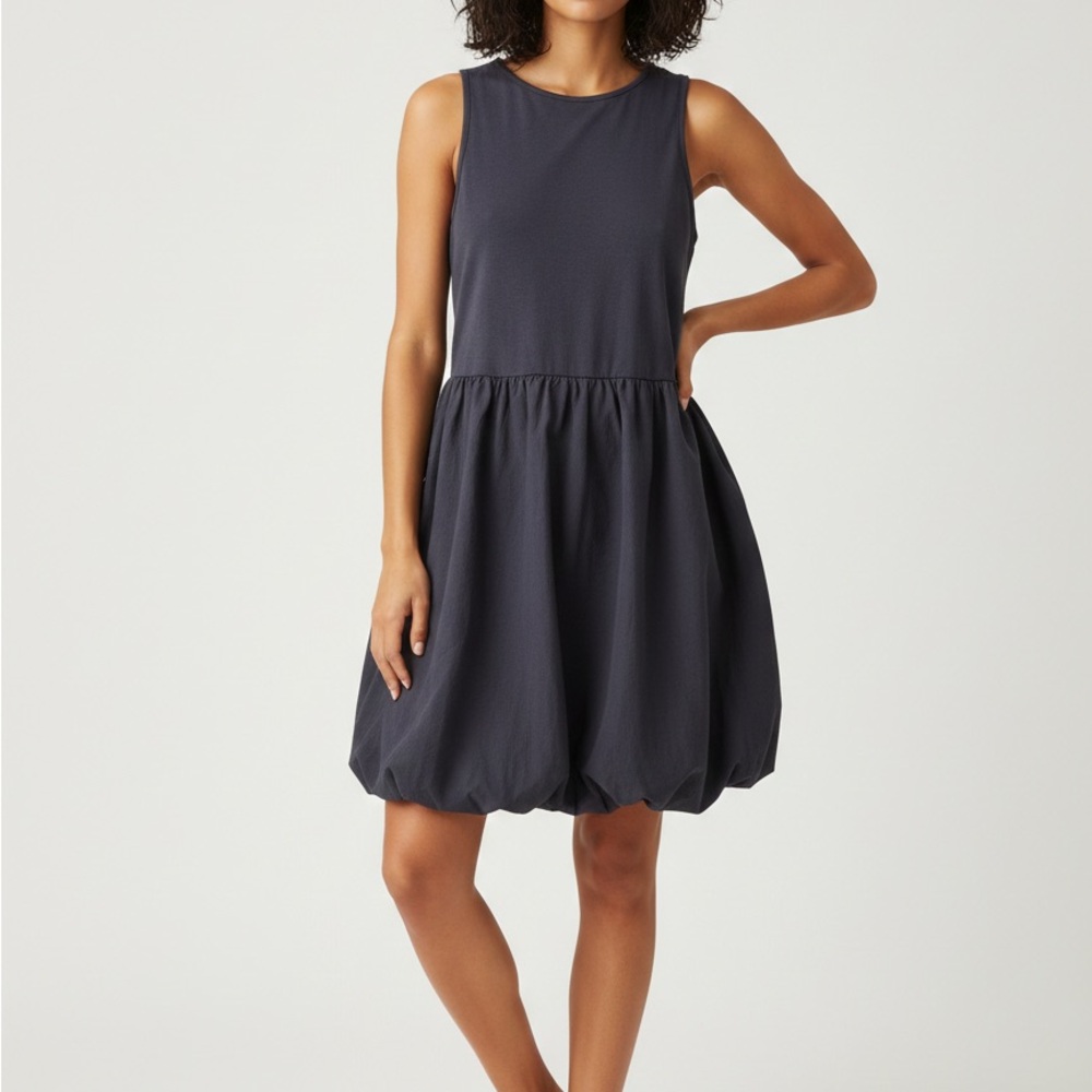 Elegant Navy Blue Sleeveless Dress